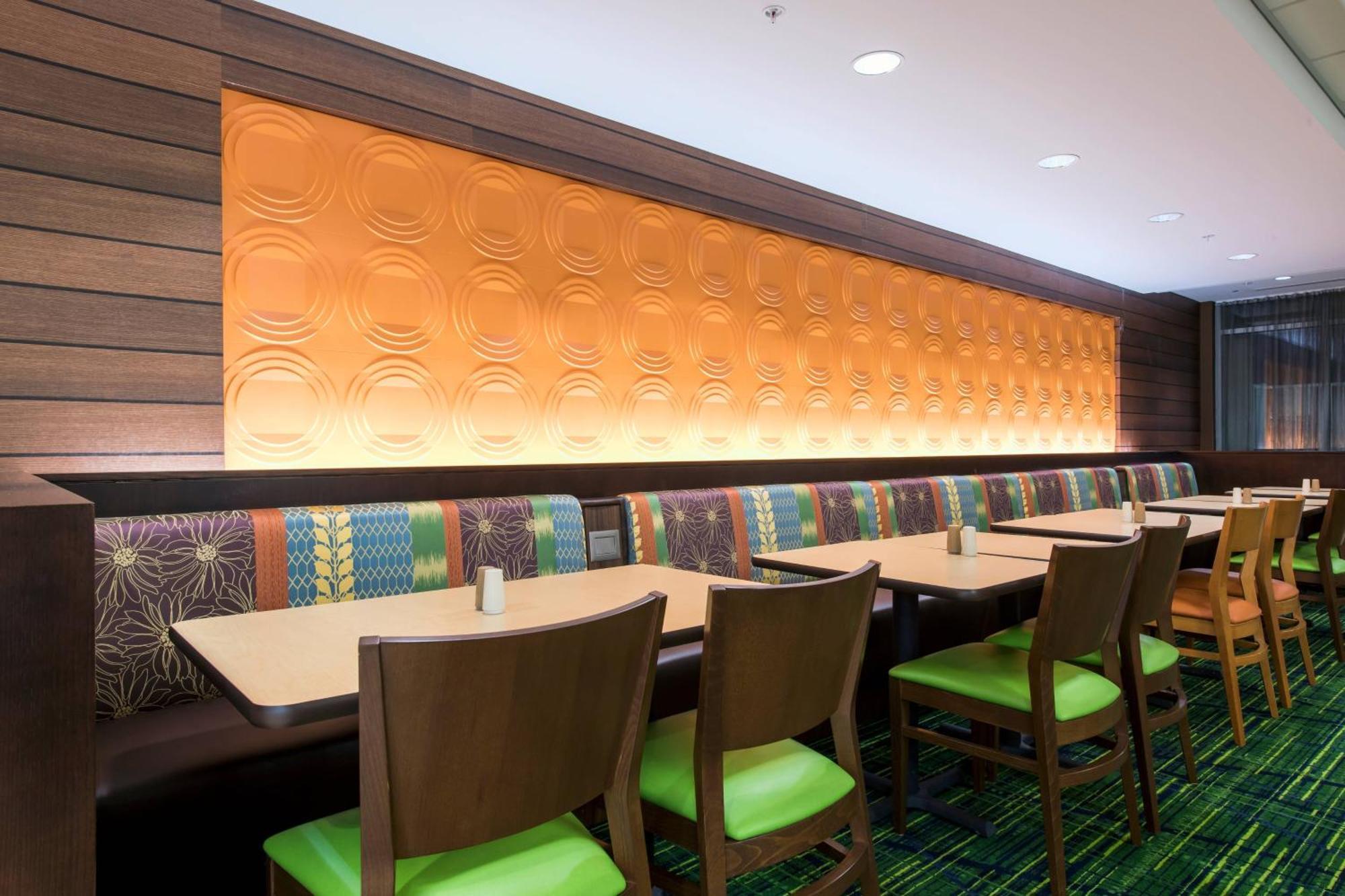 Fairfield Inn & Suites By Marriott Ливенворт Экстерьер фото